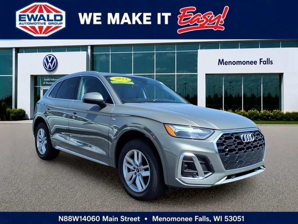 2023 Audi Q5 45 S line Premium quattro in Gray Metallic — front three-quarter view